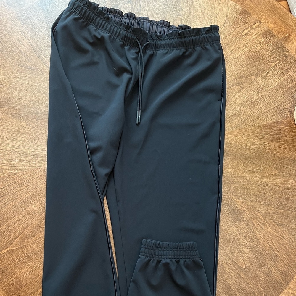 Athleta Metropolis Jogger Size 14 black